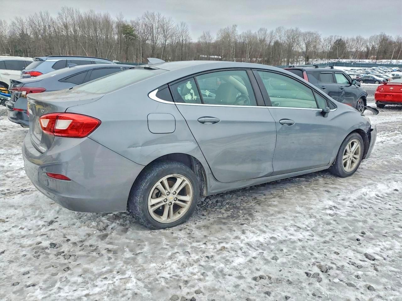 2018 CHEVROLET CRUZE