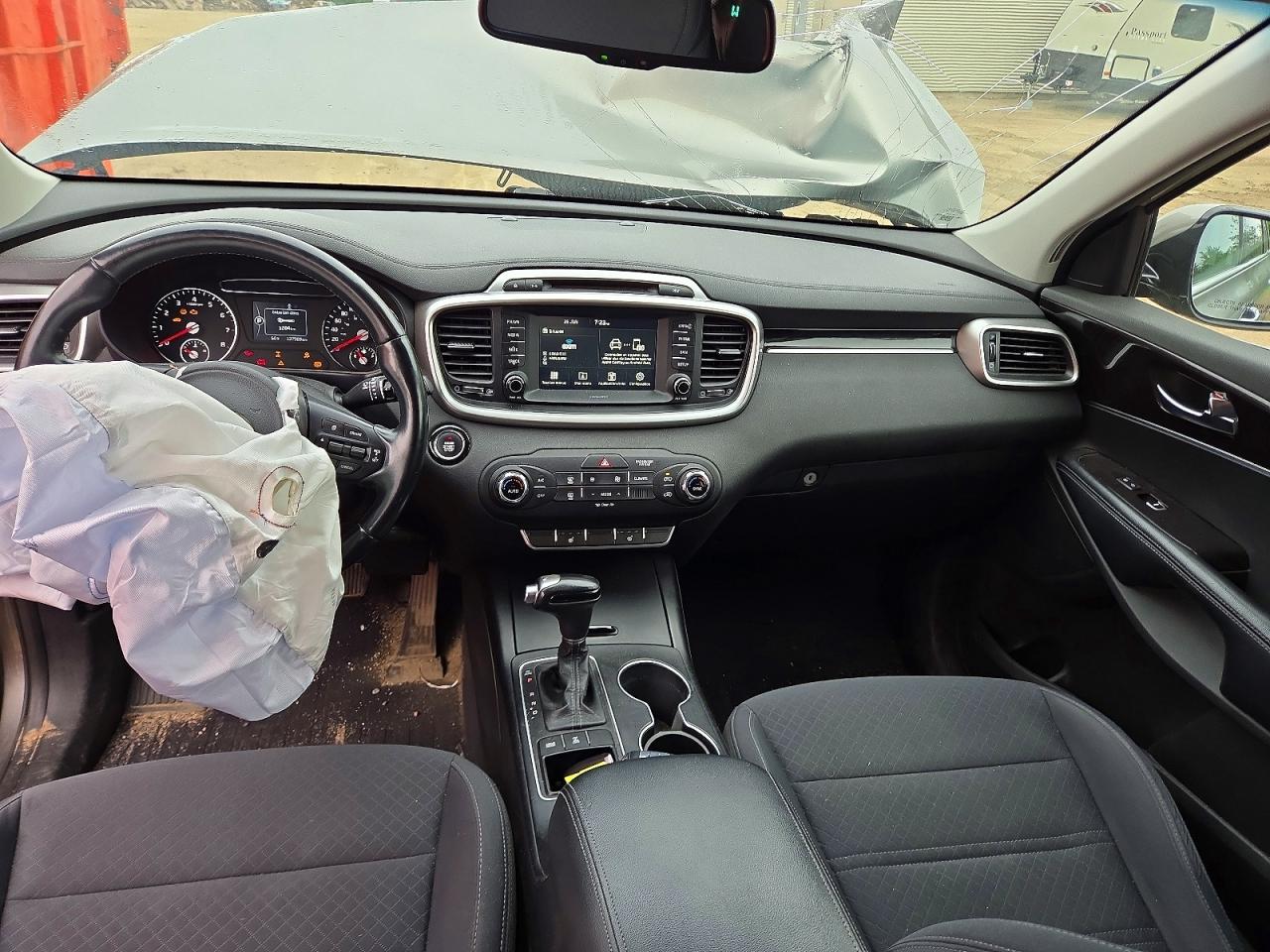 2018 KIA SORENTO