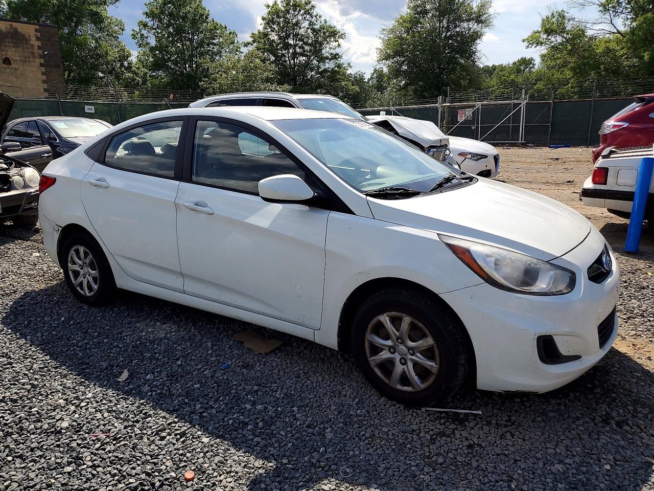 2013 HYUNDAI ACCENT