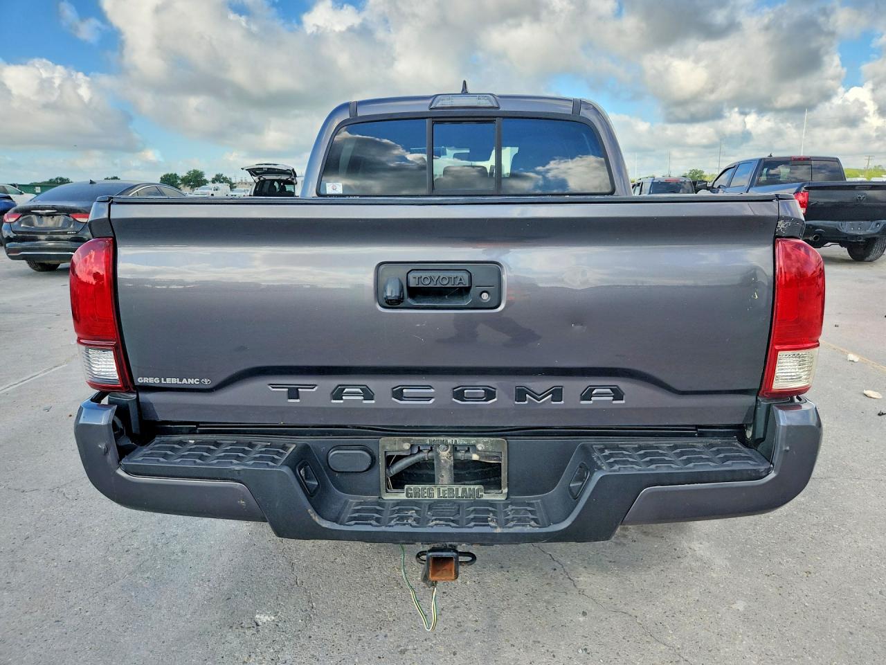 2019 TOYOTA TACOMA SR