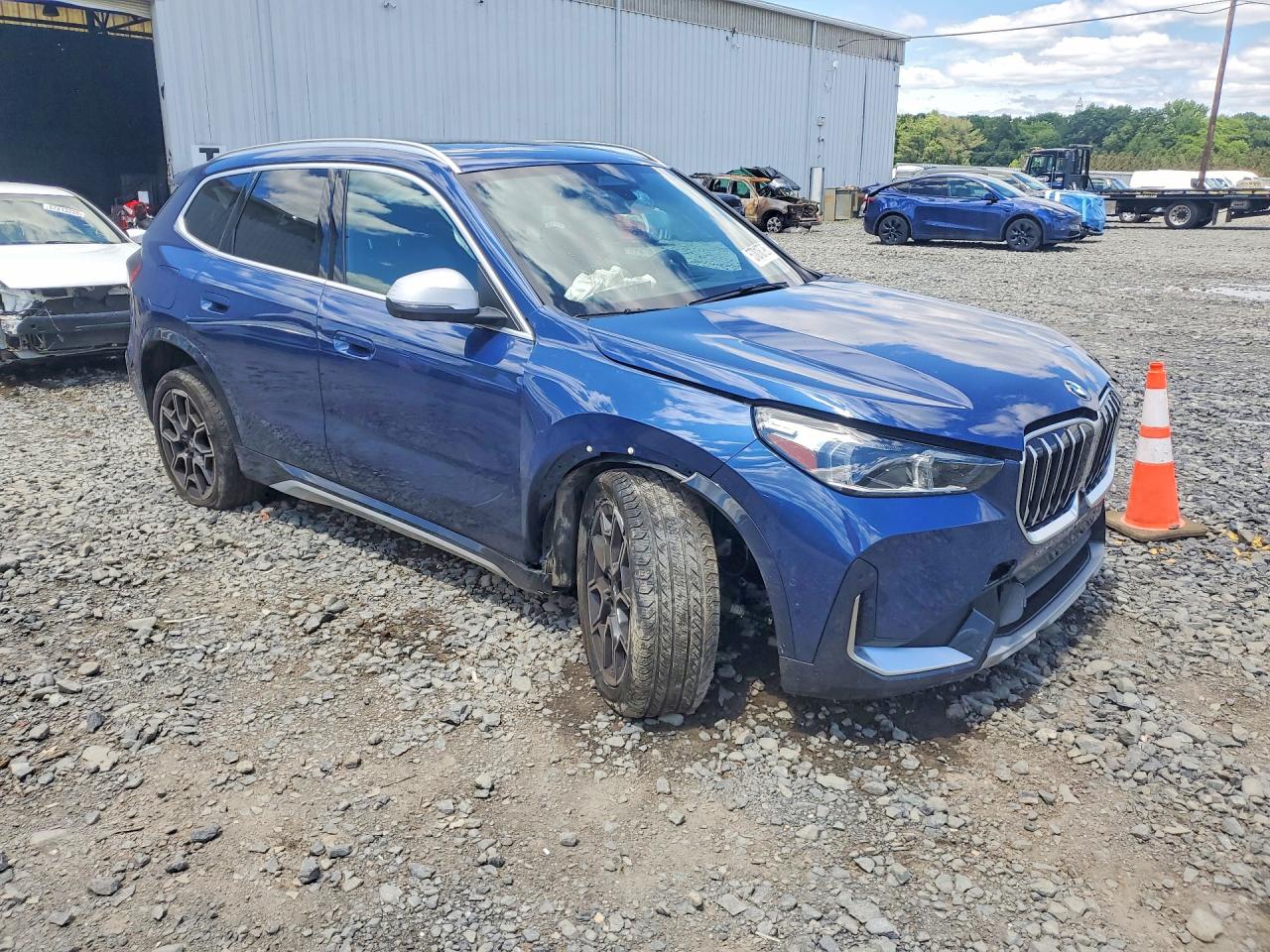 2024 BMW X1