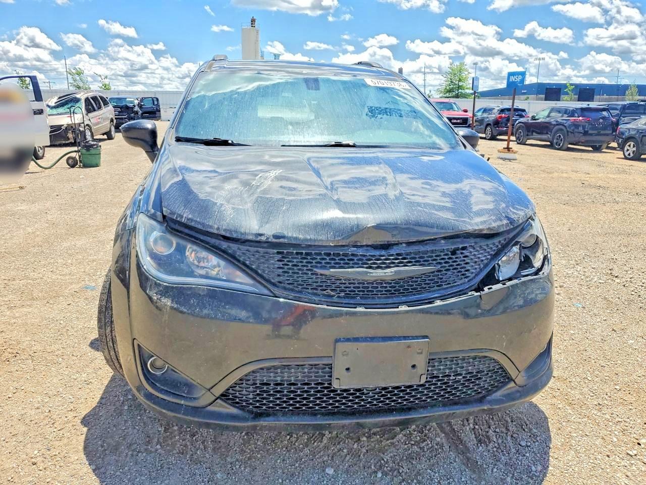 2019 CHRYSLER PACIFICA