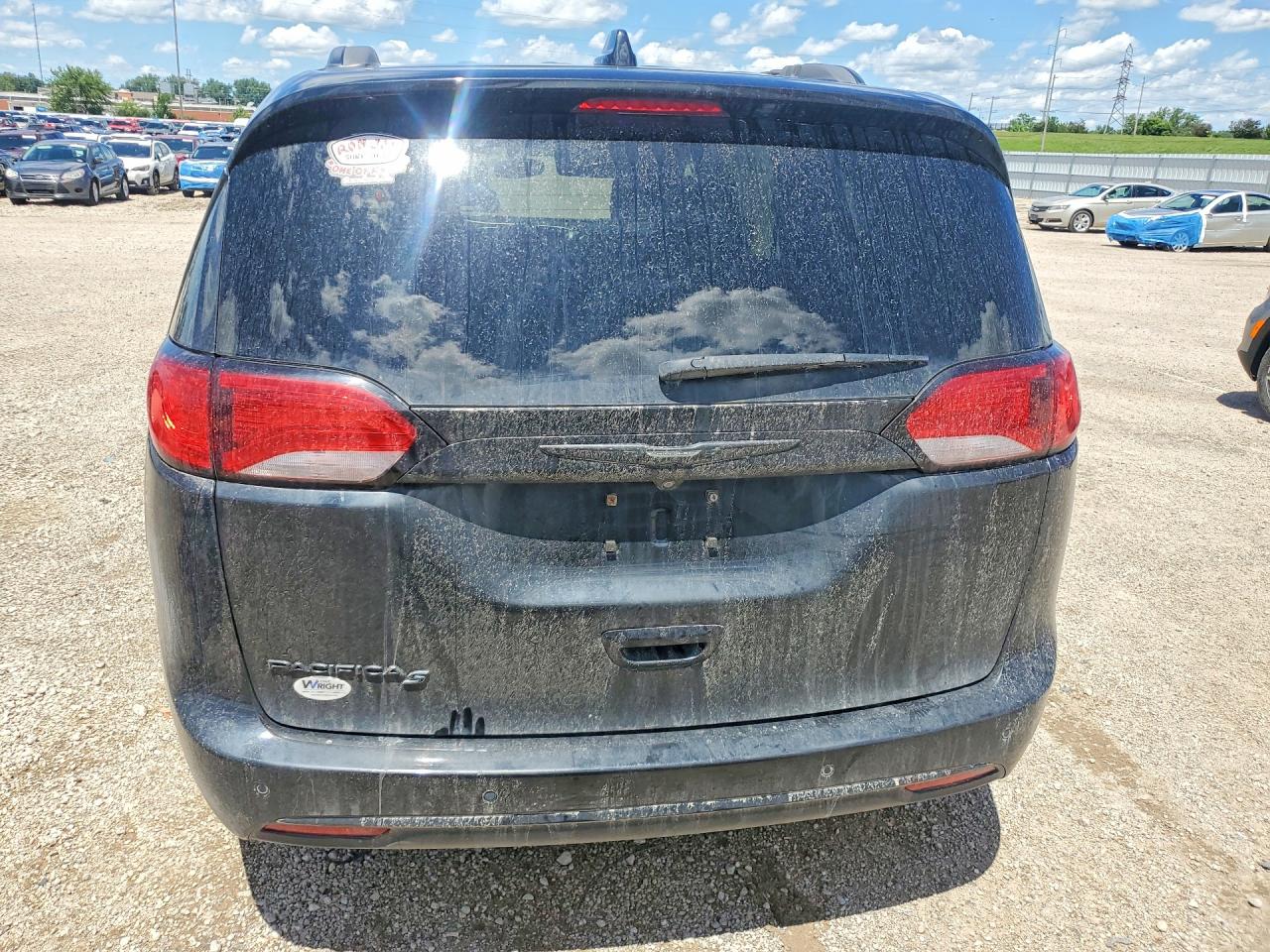 2019 CHRYSLER PACIFICA