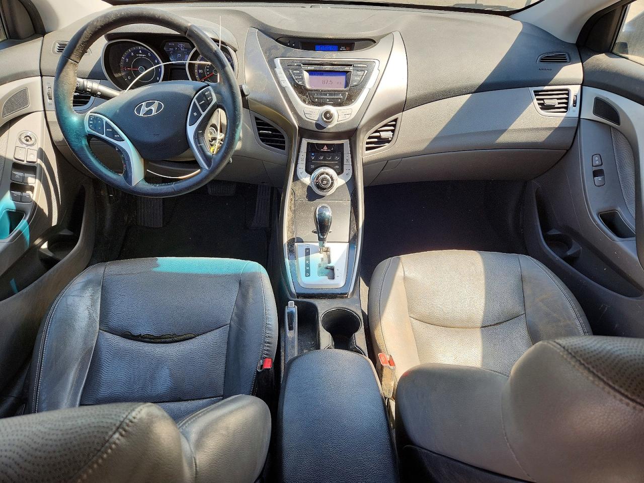 2012 HYUNDAI ELANTRA