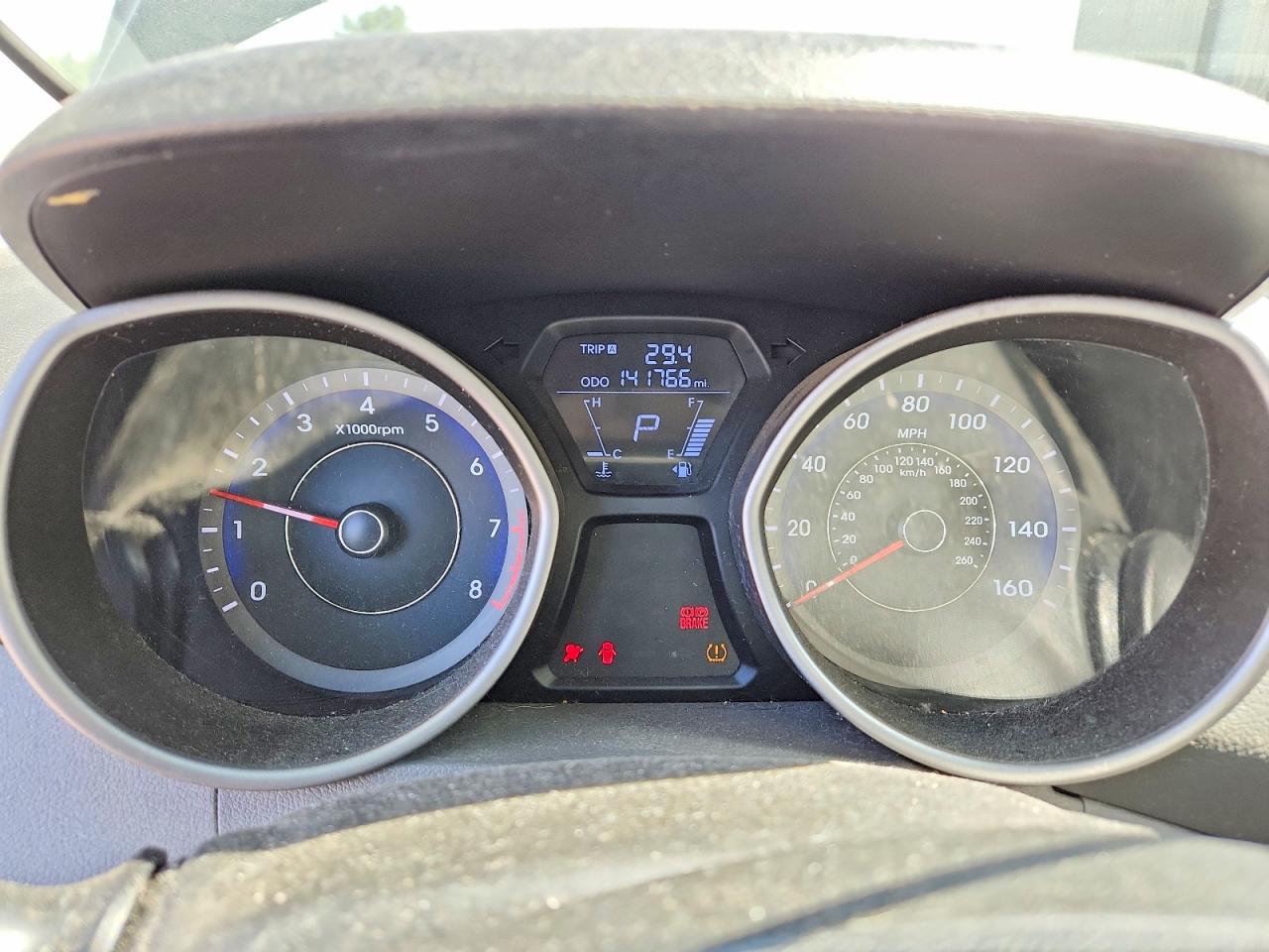 2012 HYUNDAI ELANTRA