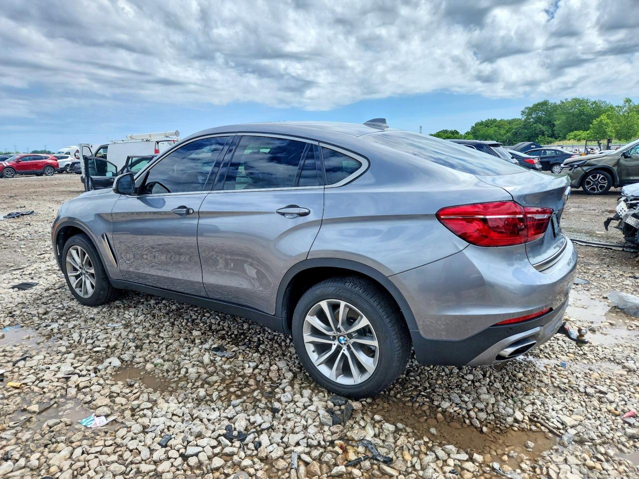 2018 BMW X6