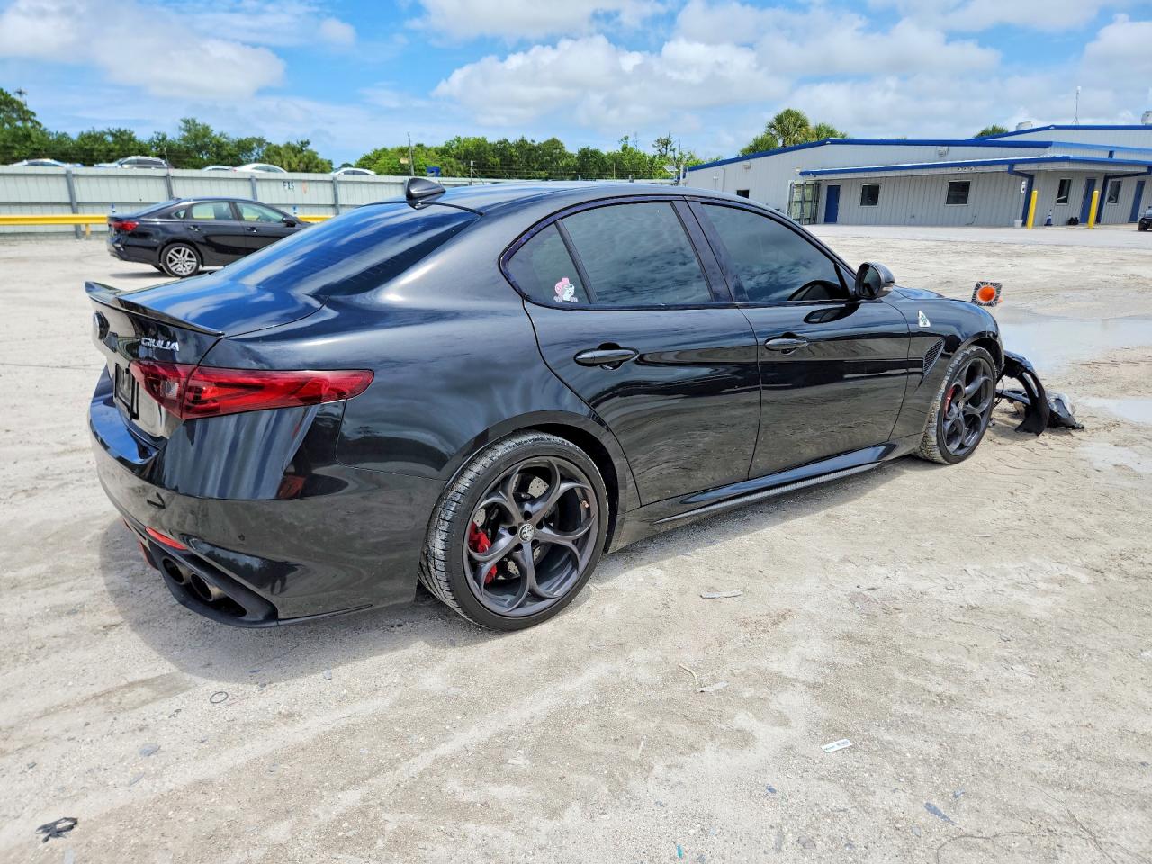 2017 ALFA ROMEO GIULIA
