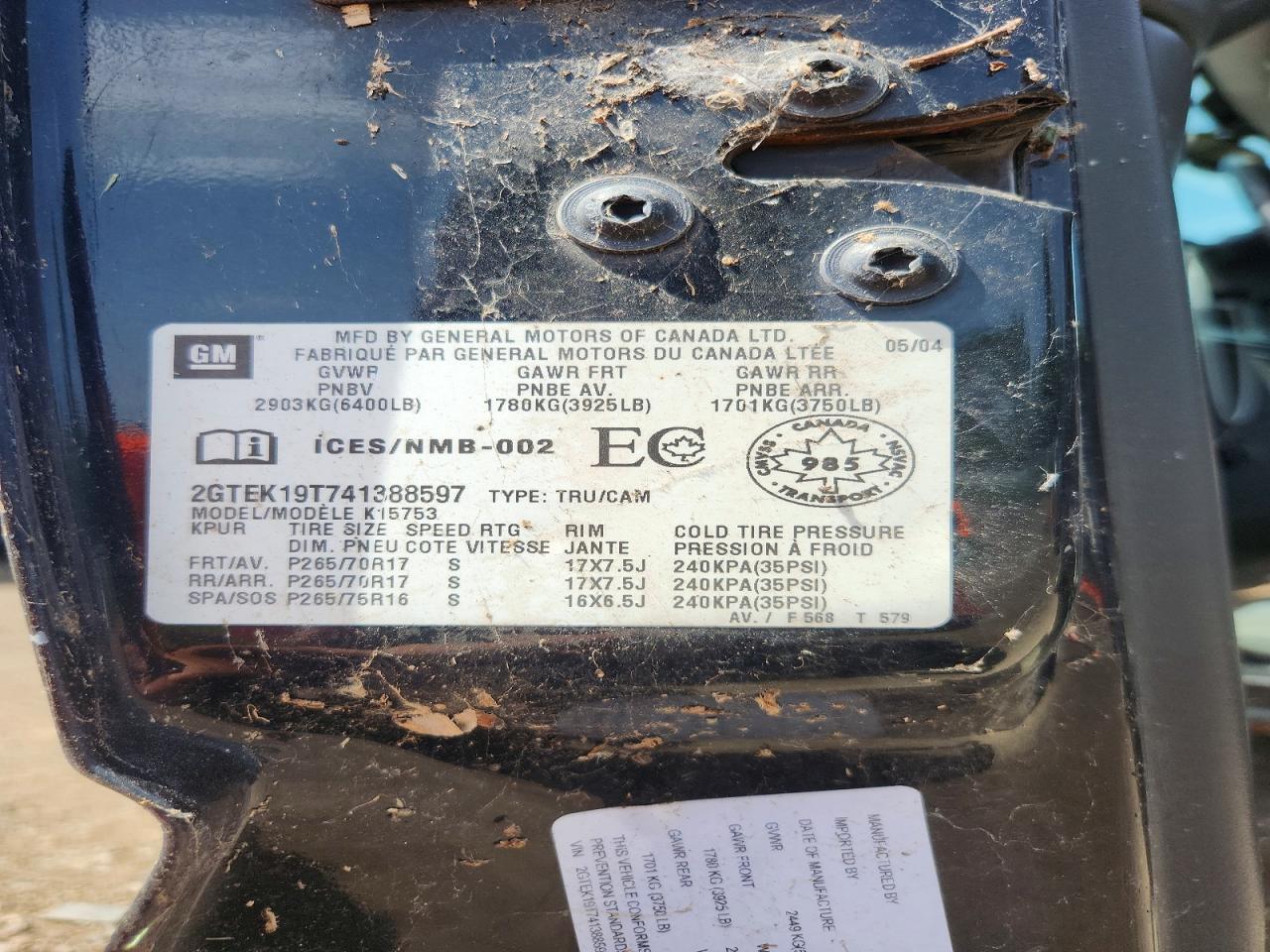 2004 GMC SIERRA