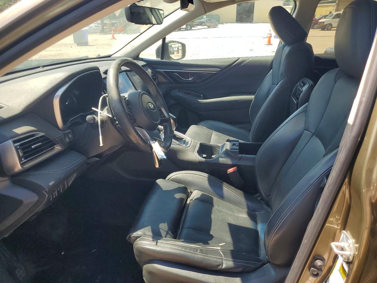 2020 SUBARU OUTBACK