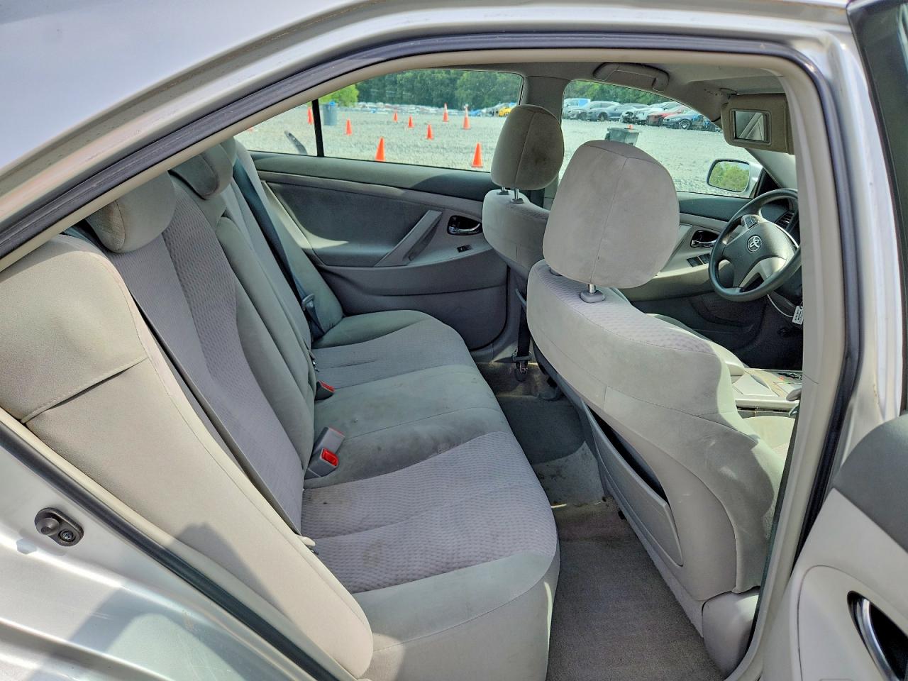 2010 TOYOTA CAMRY