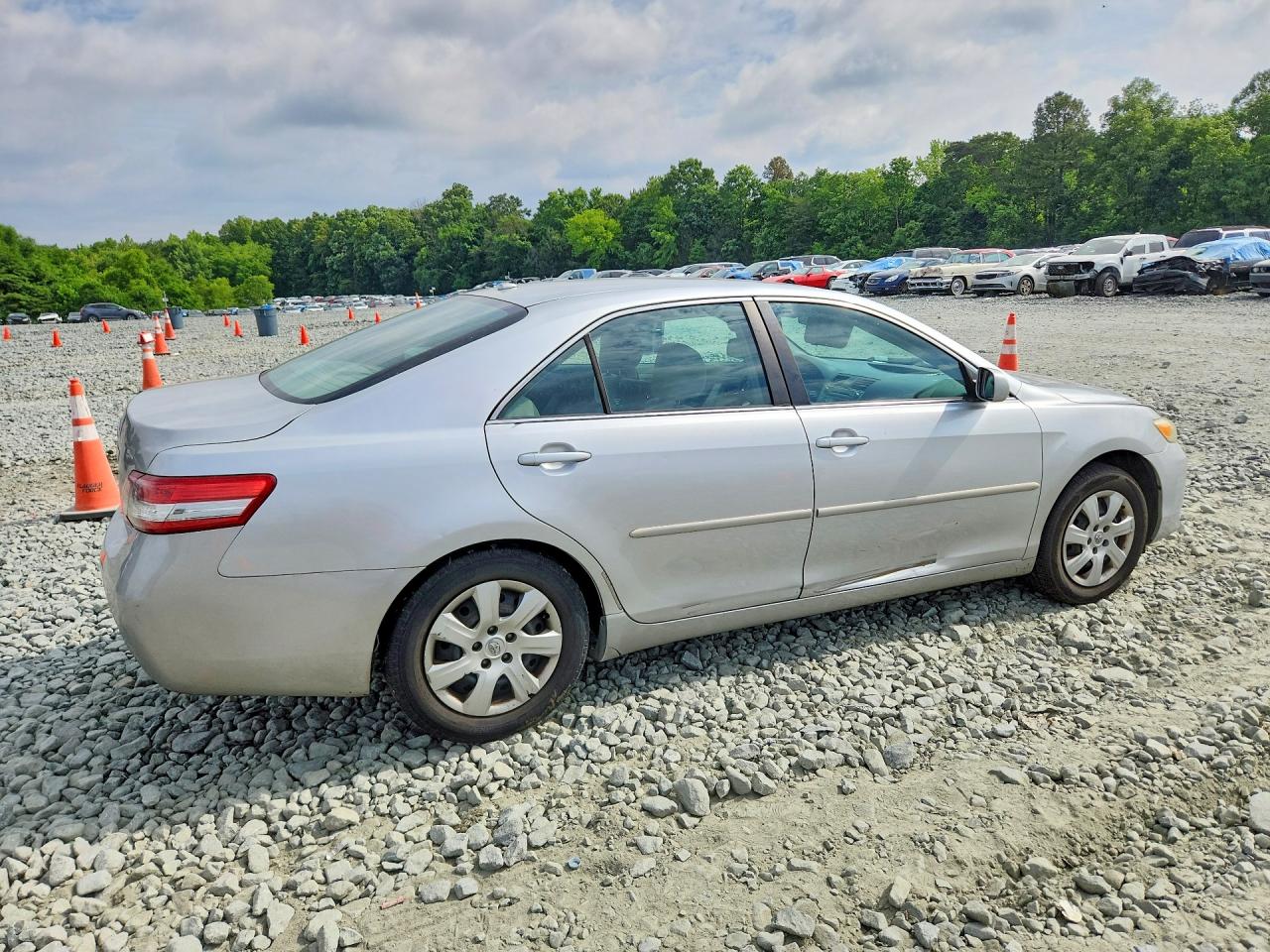 2010 TOYOTA CAMRY