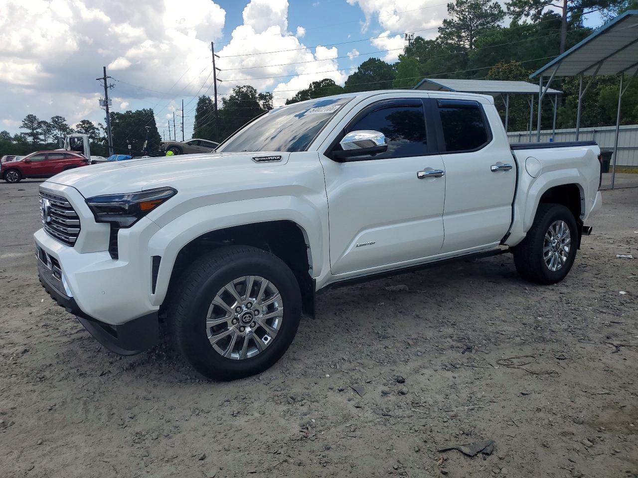2025 TOYOTA TACOMA