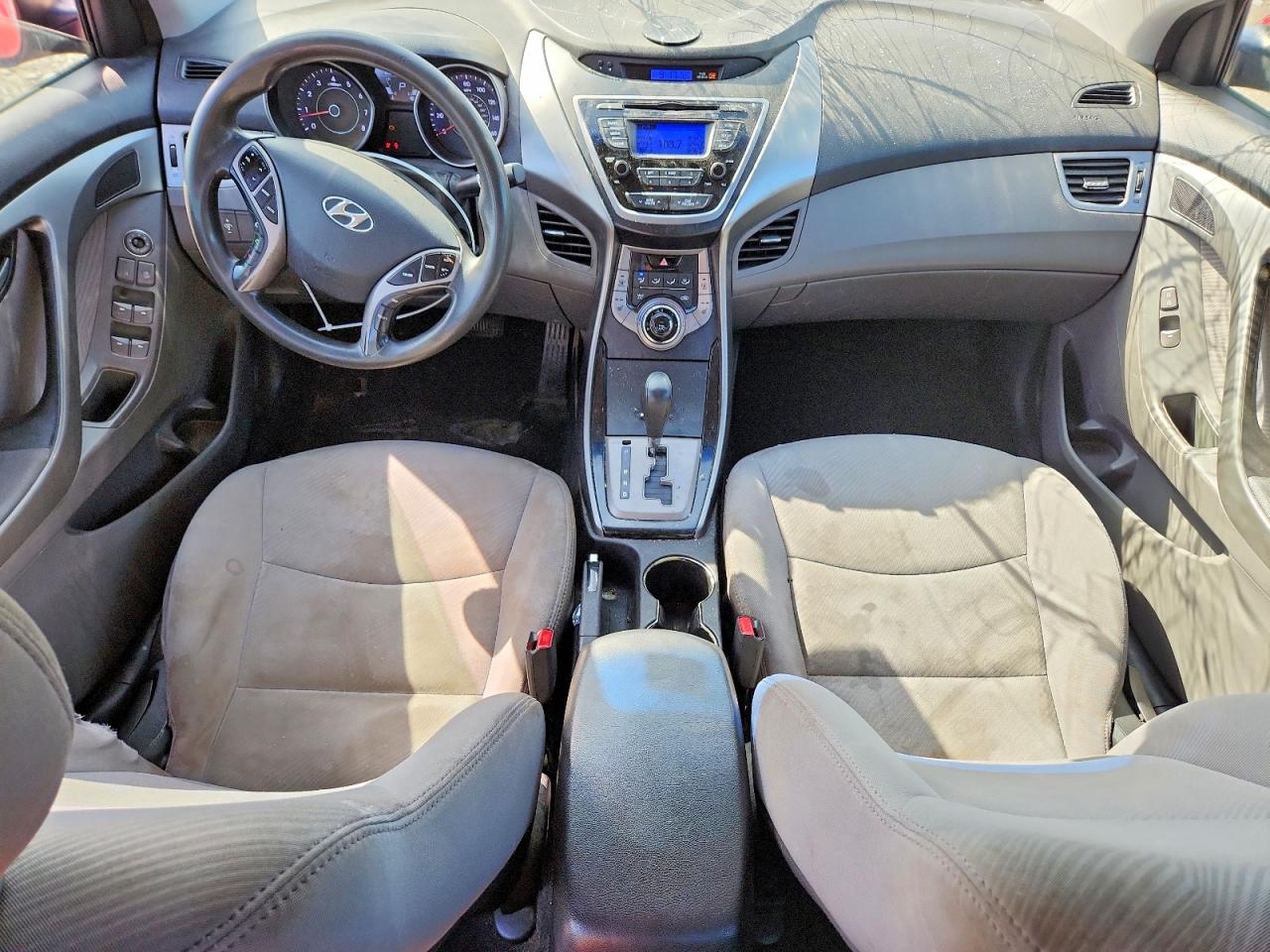 2013 HYUNDAI ELANTRA