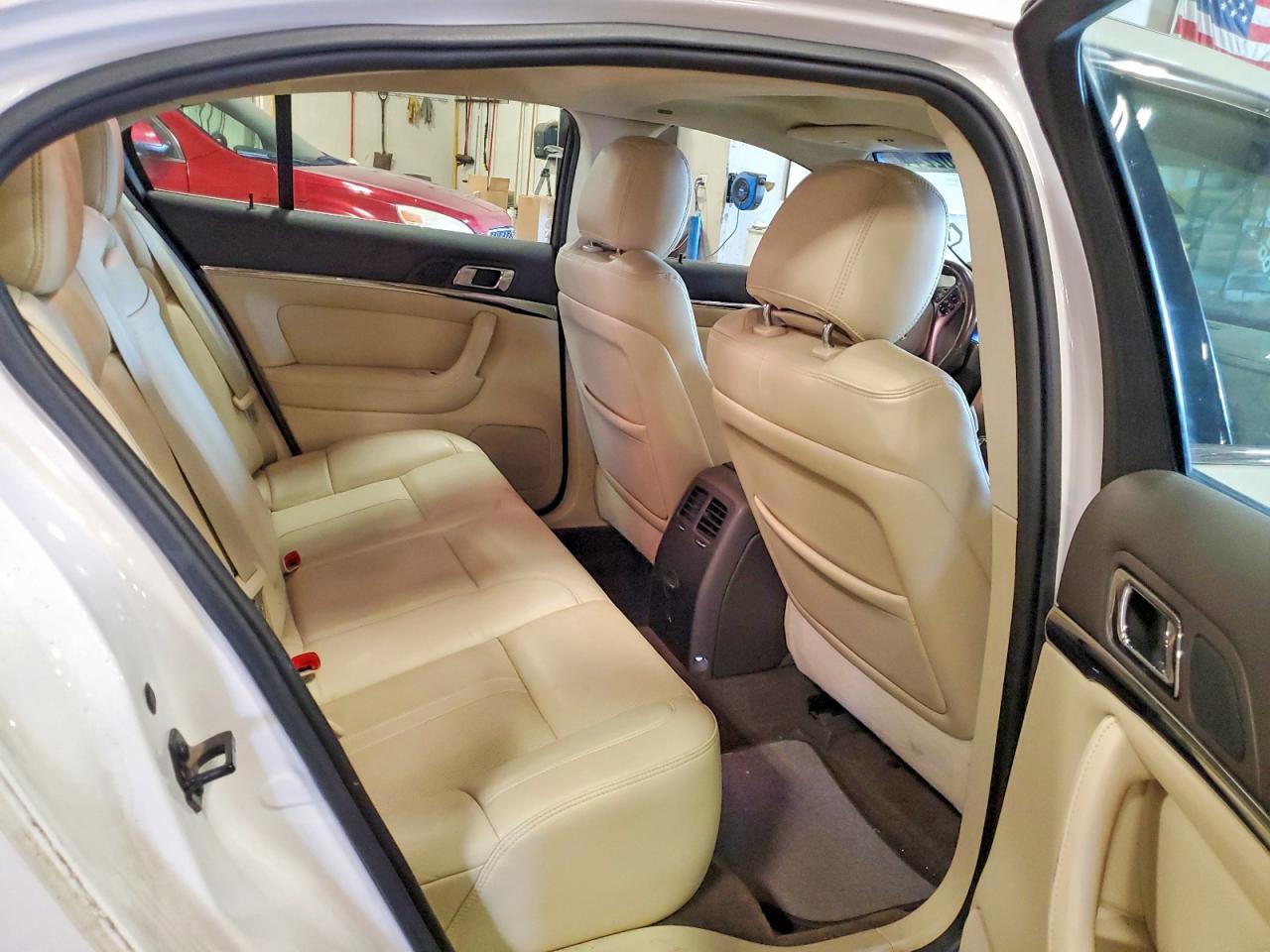 2013 LINCOLN MKS