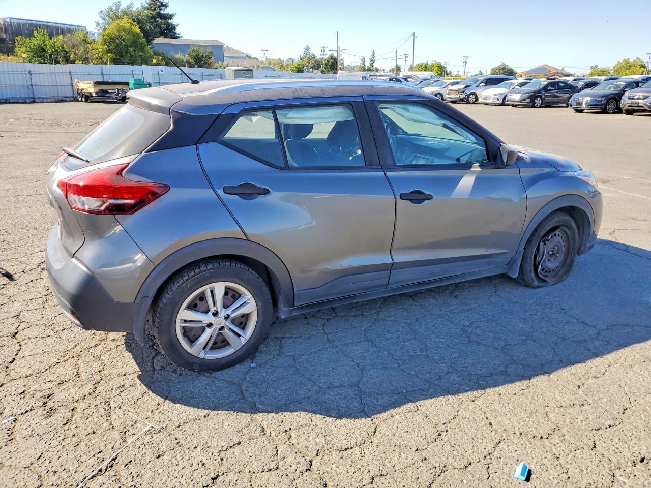 2019 NISSAN KICKS