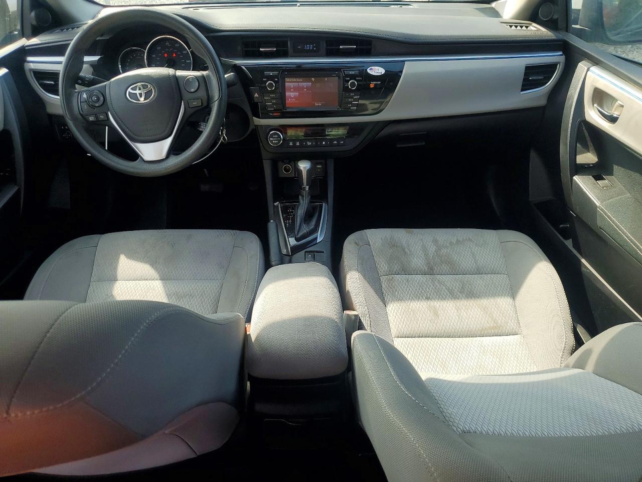 2015 TOYOTA COROLLA