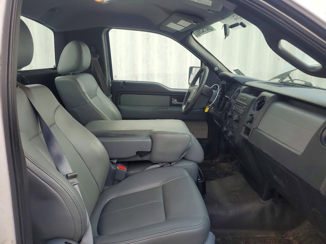 2014 FORD F150