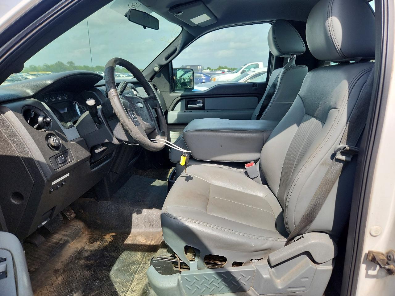 2014 FORD F150