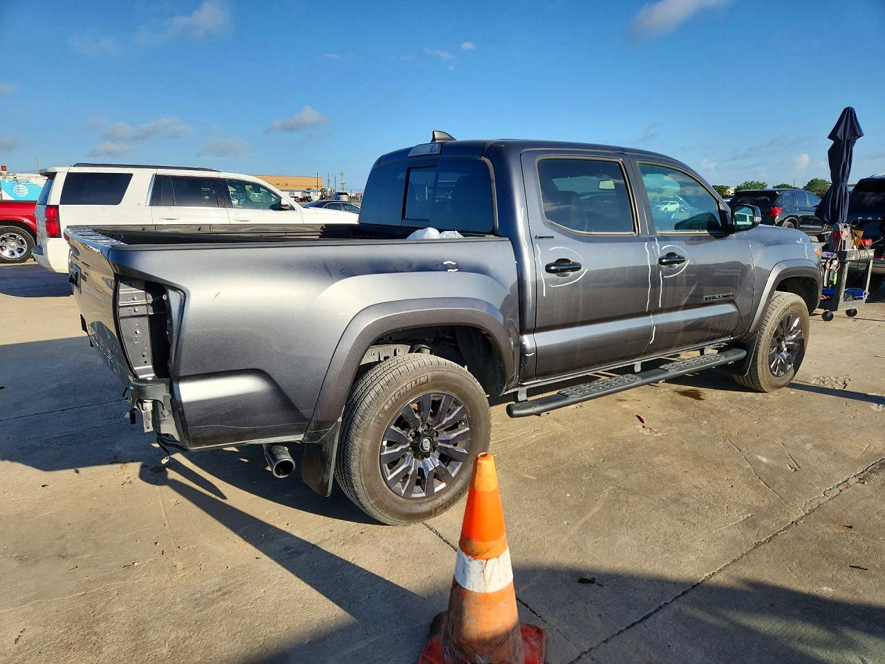 2022 TOYOTA TACOMA