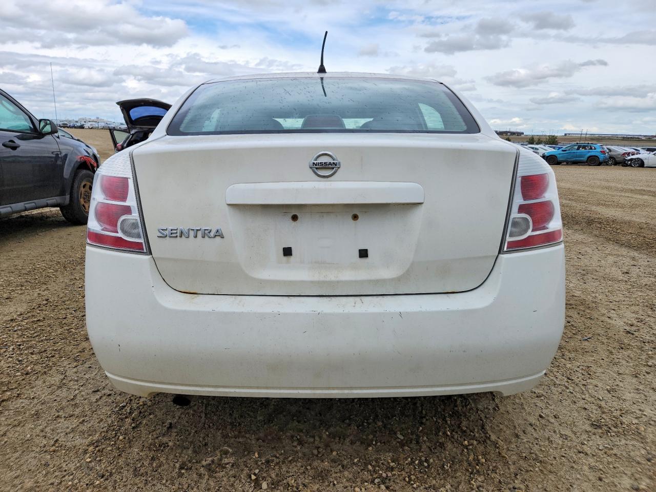 2008 NISSAN SENTRA