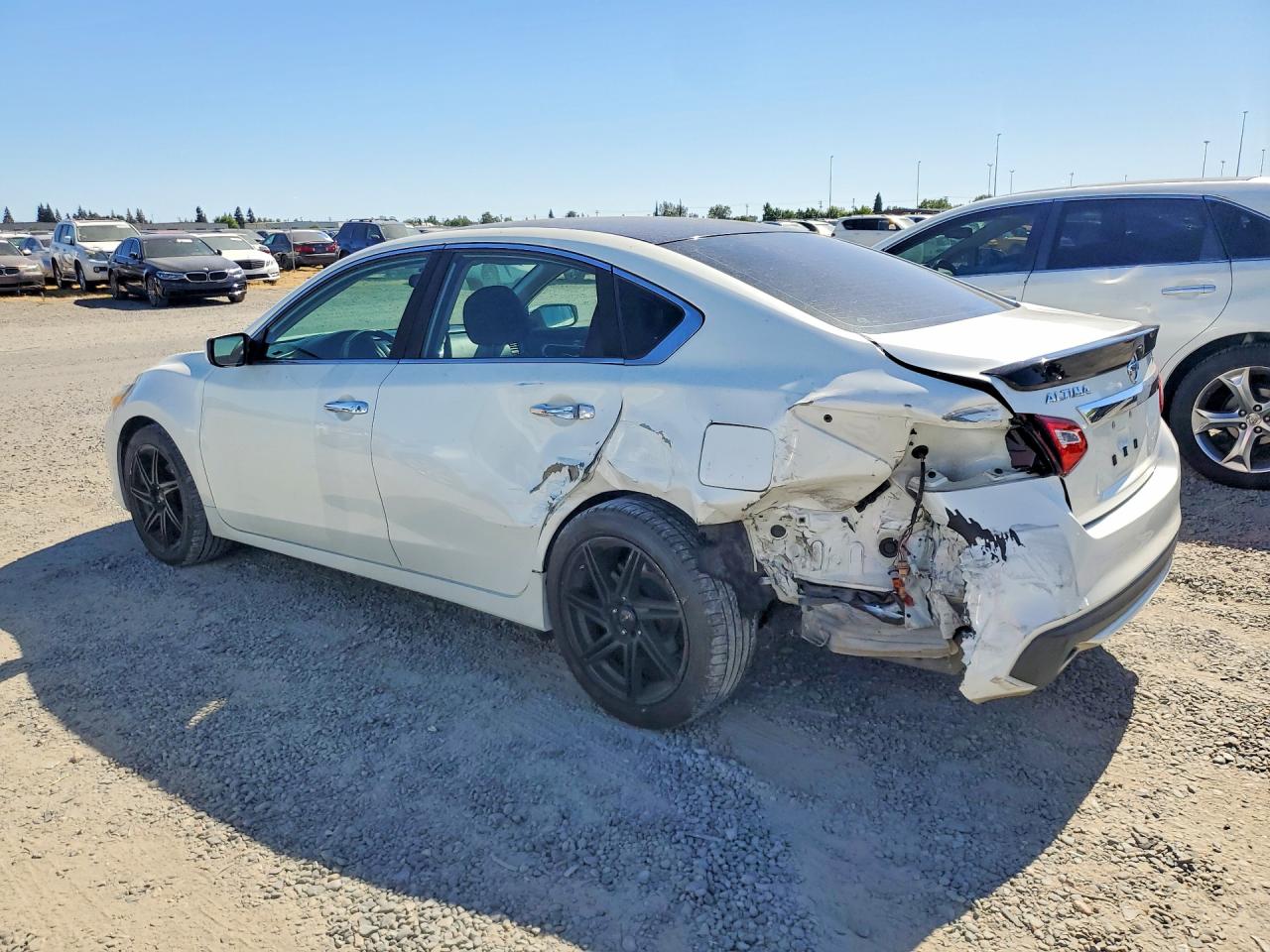 2016 NISSAN ALTIMA