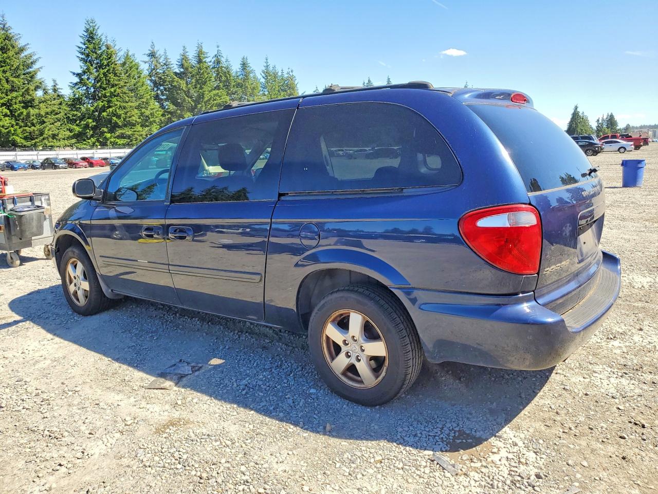 2005 DODGE CARAVAN