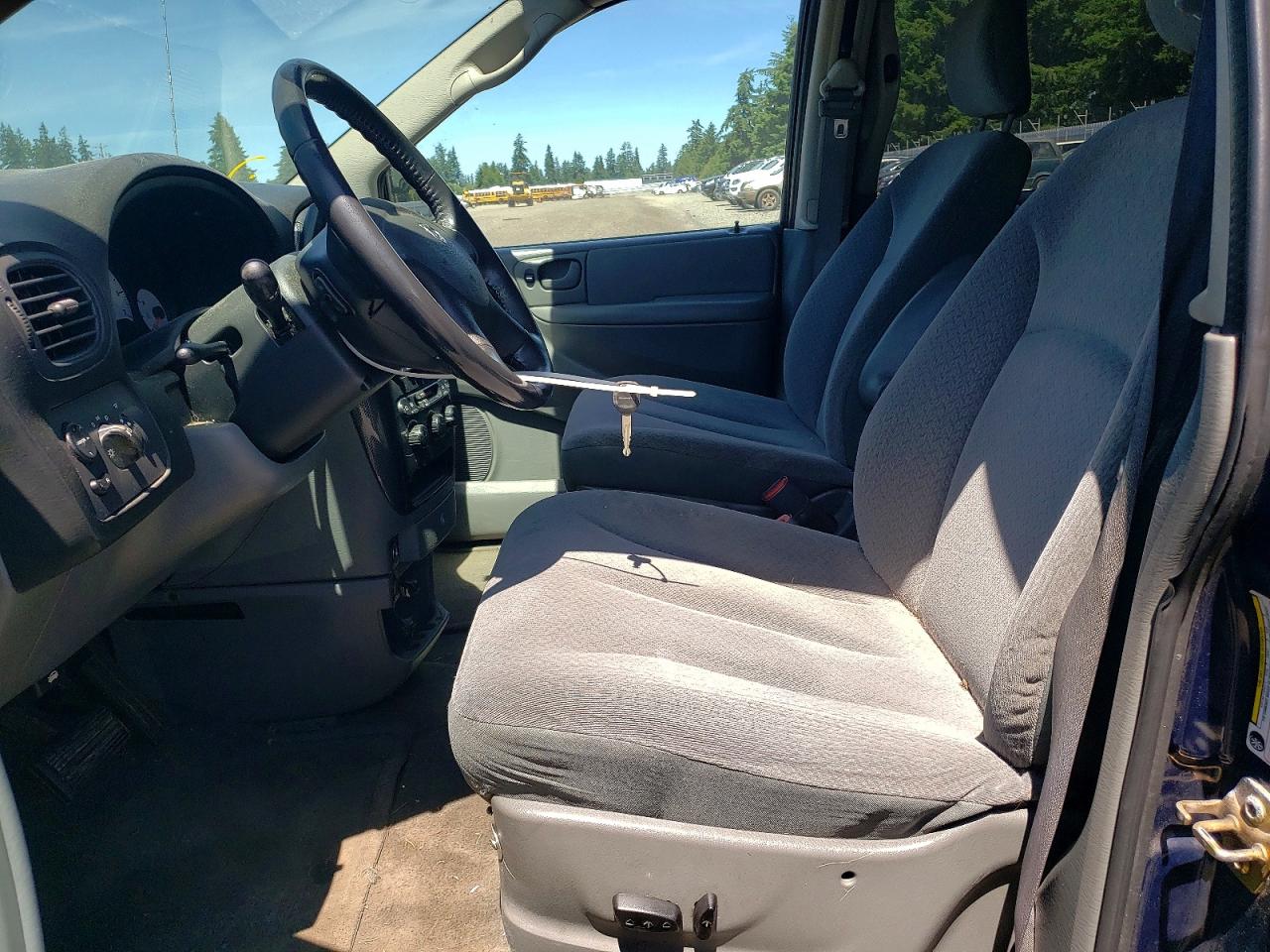 2005 DODGE CARAVAN