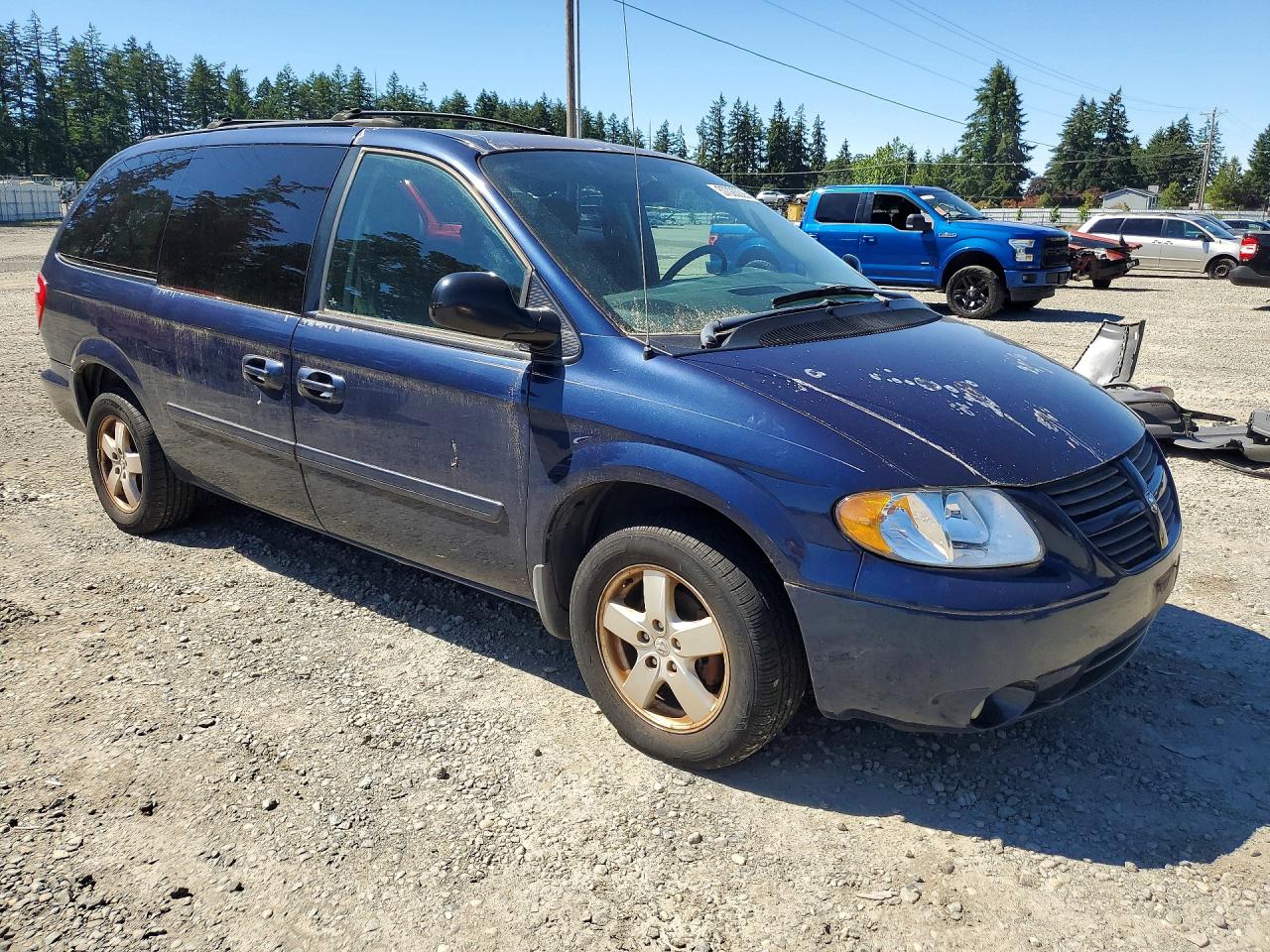 2005 DODGE CARAVAN