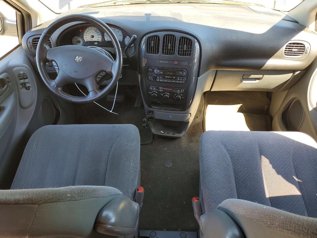 2005 DODGE CARAVAN