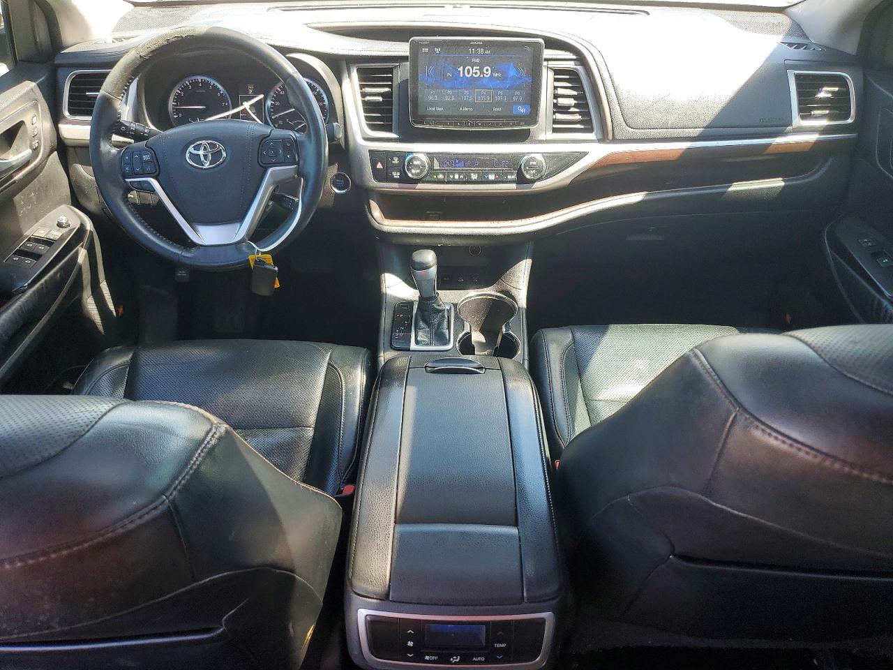 2015 TOYOTA HIGHLANDER