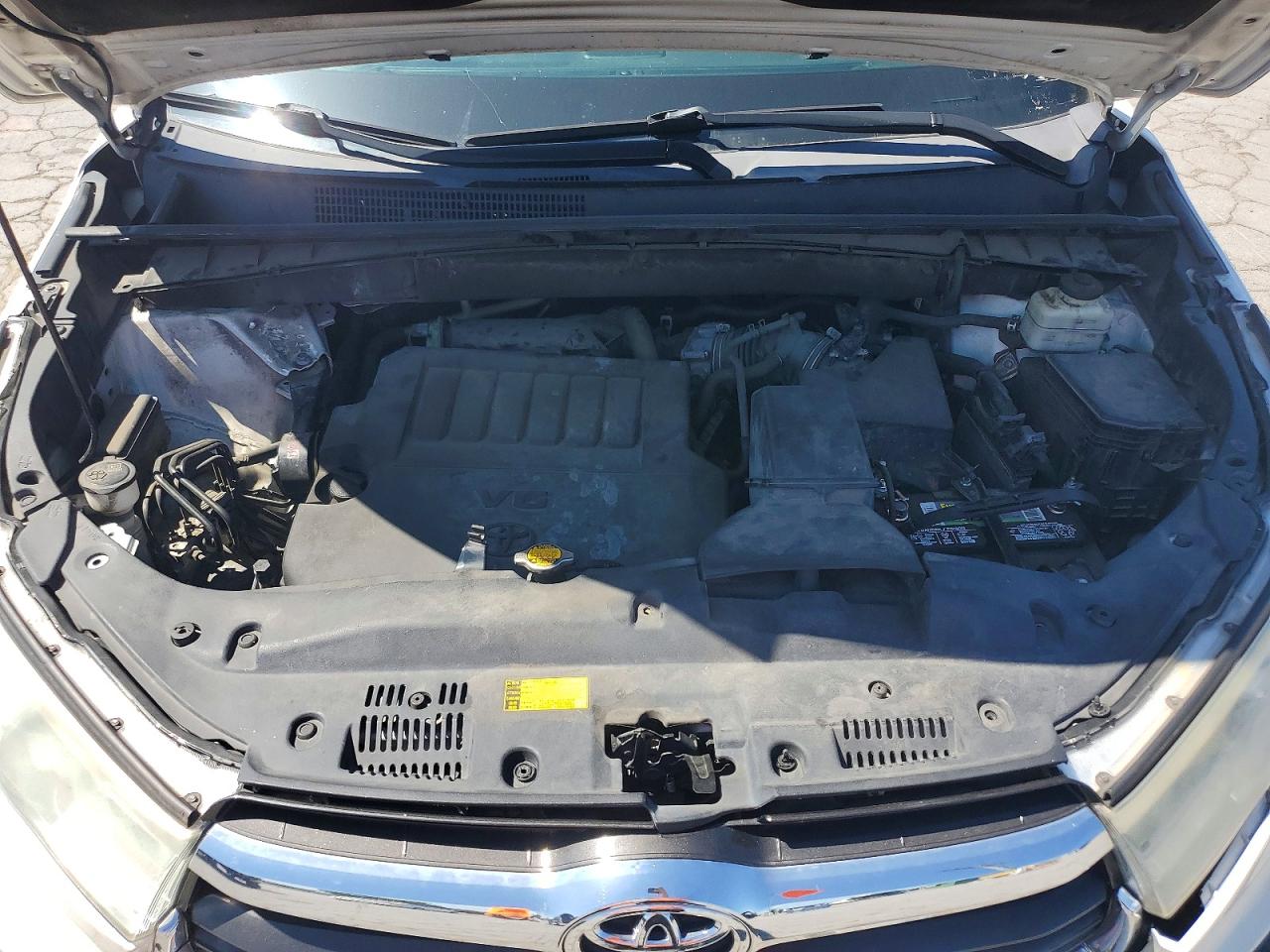 2015 TOYOTA HIGHLANDER
