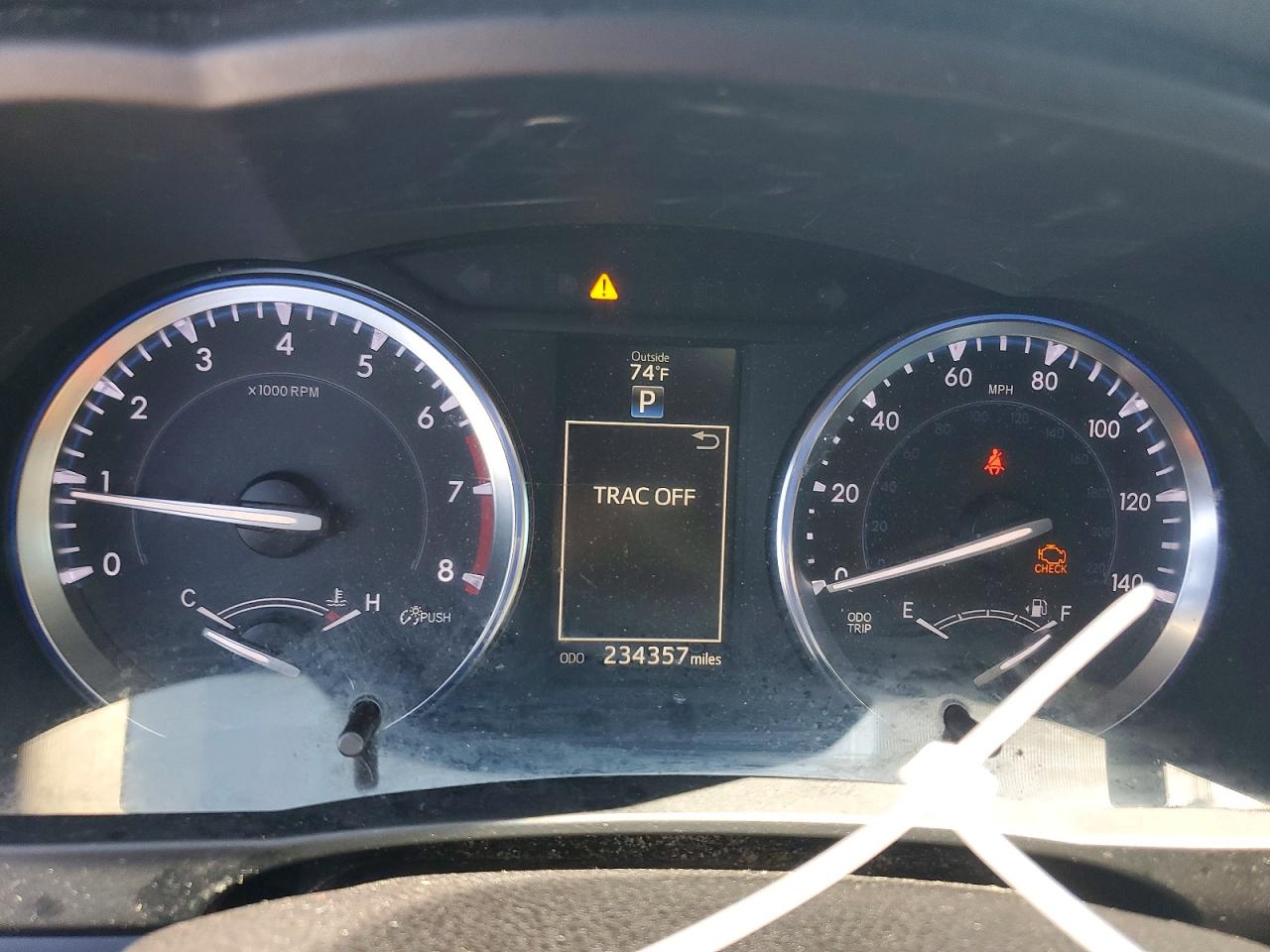 2015 TOYOTA HIGHLANDER