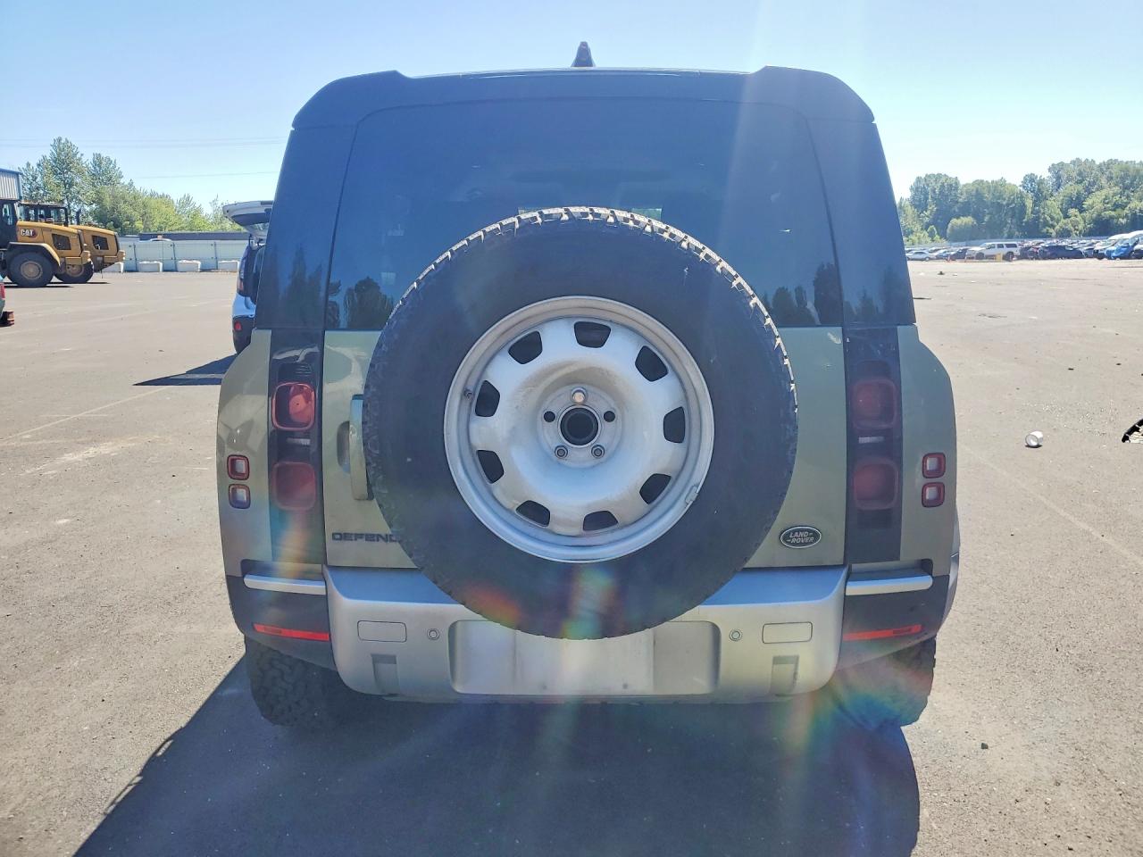 2021 LAND ROVER DEFENDER
