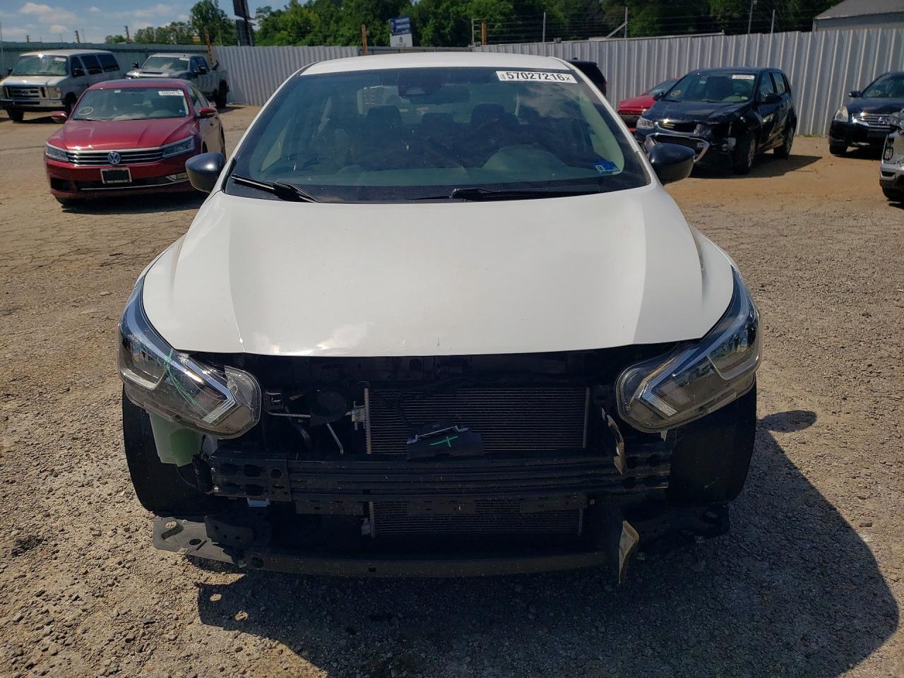 2021 NISSAN VERSA