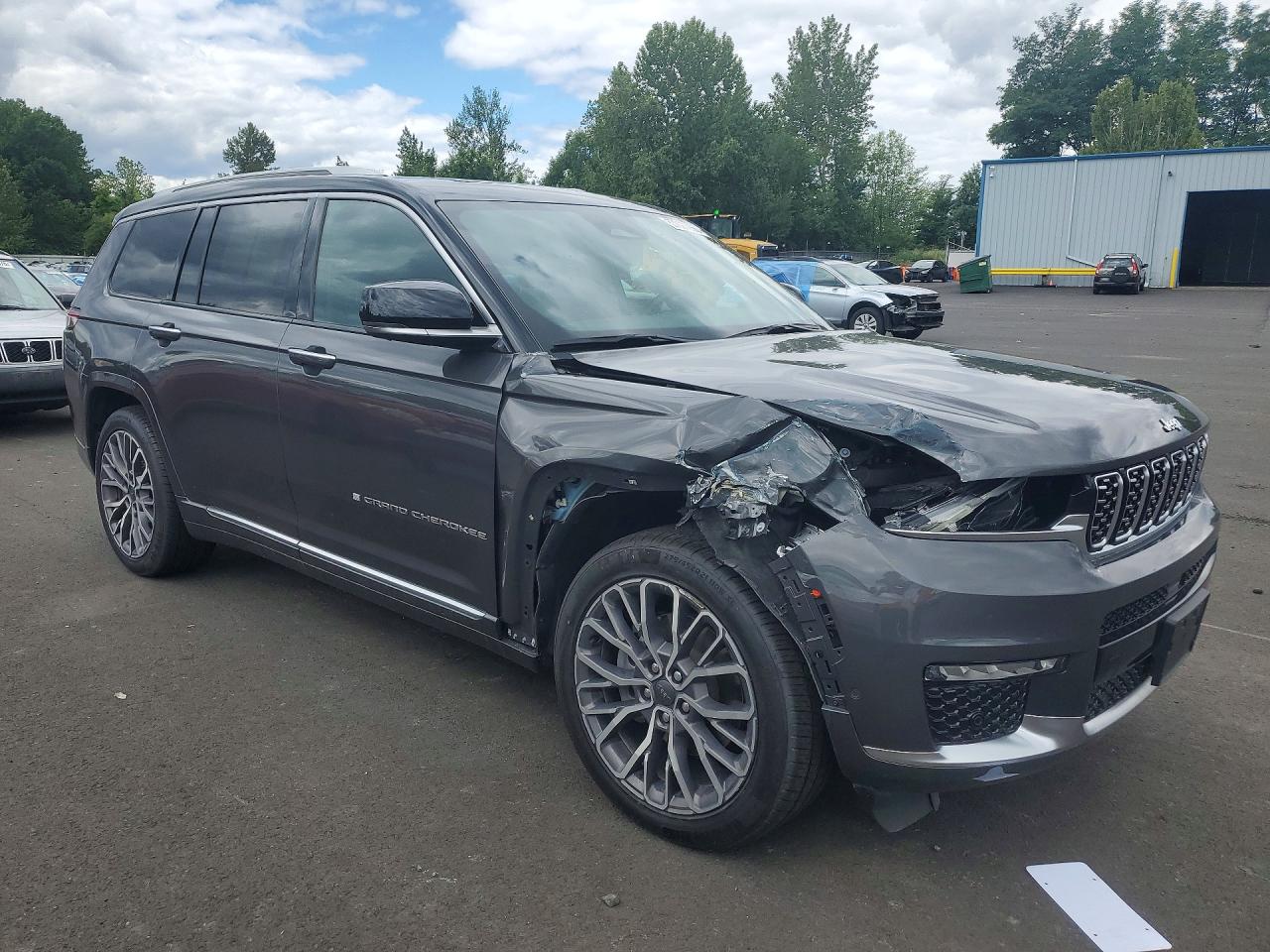 2023 JEEP CHEROKEE