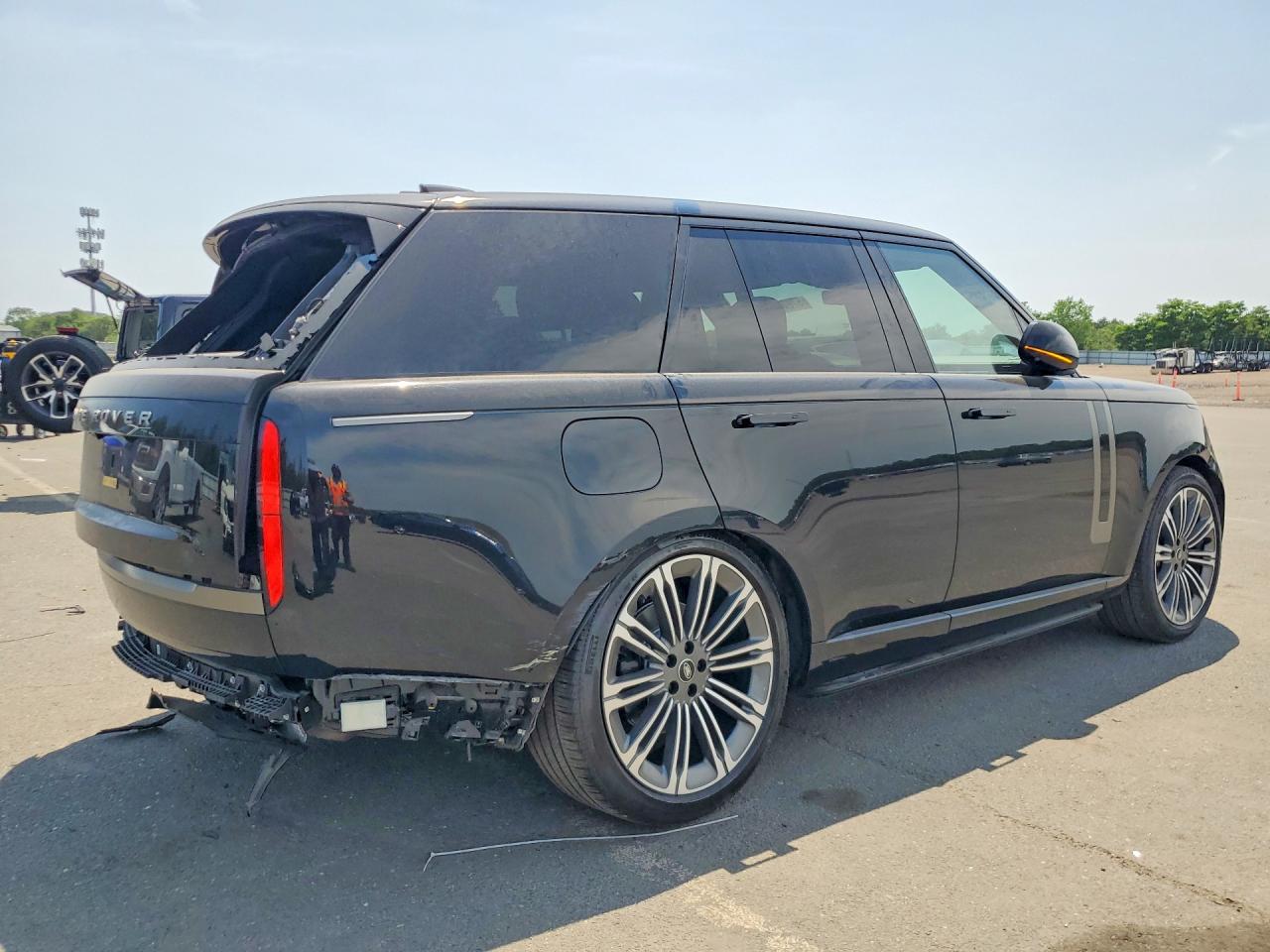 2025 LAND ROVER RANGEROVER