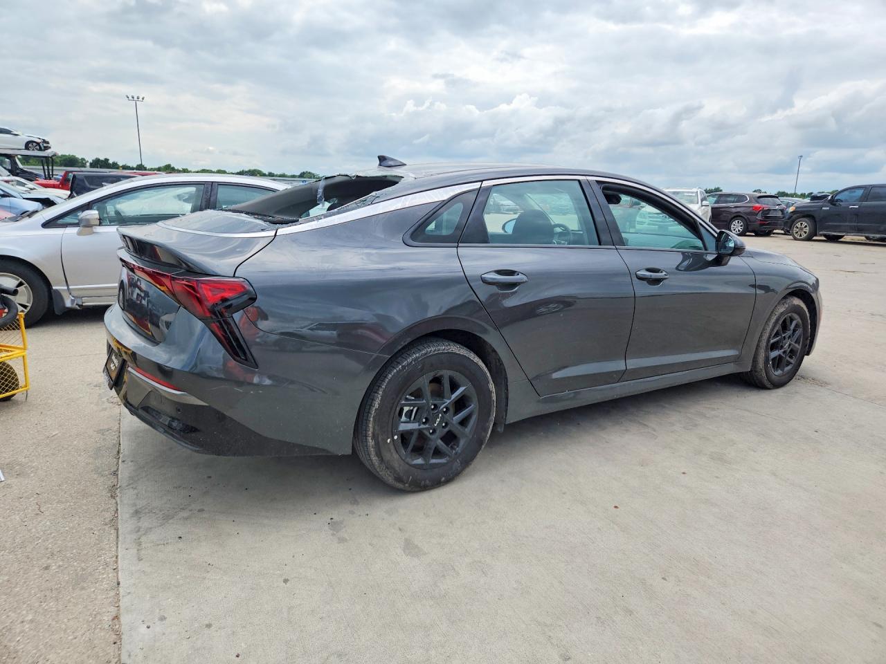 2026 KIA K5