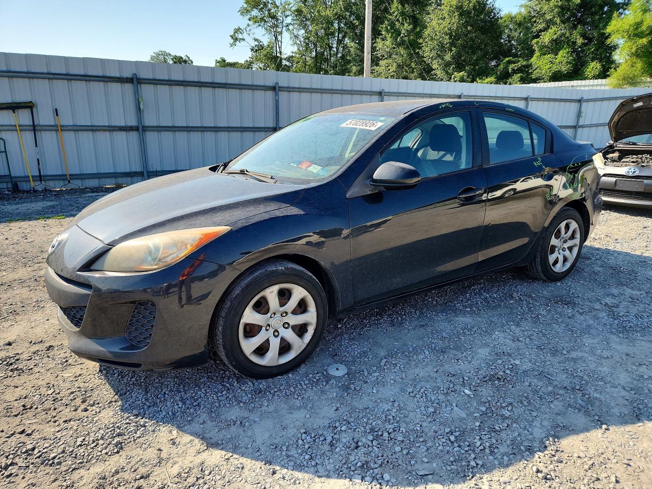2013 MAZDA 3