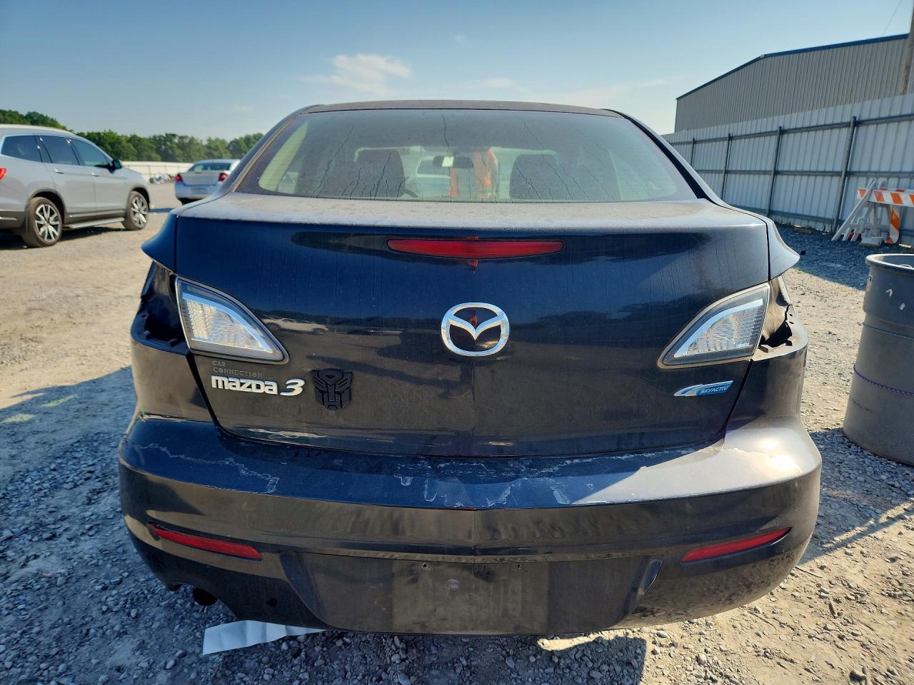 2013 MAZDA 3