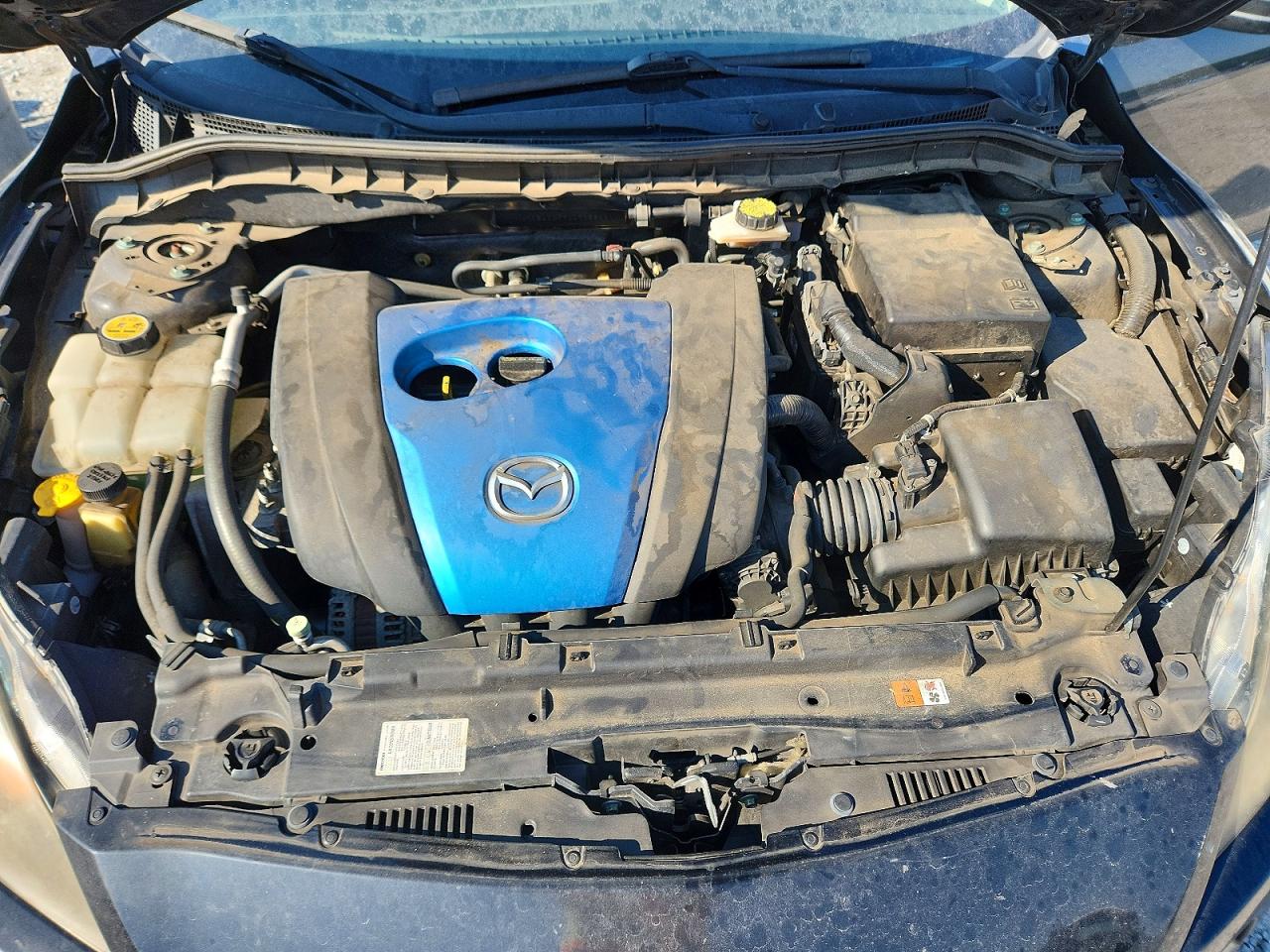 2013 MAZDA 3