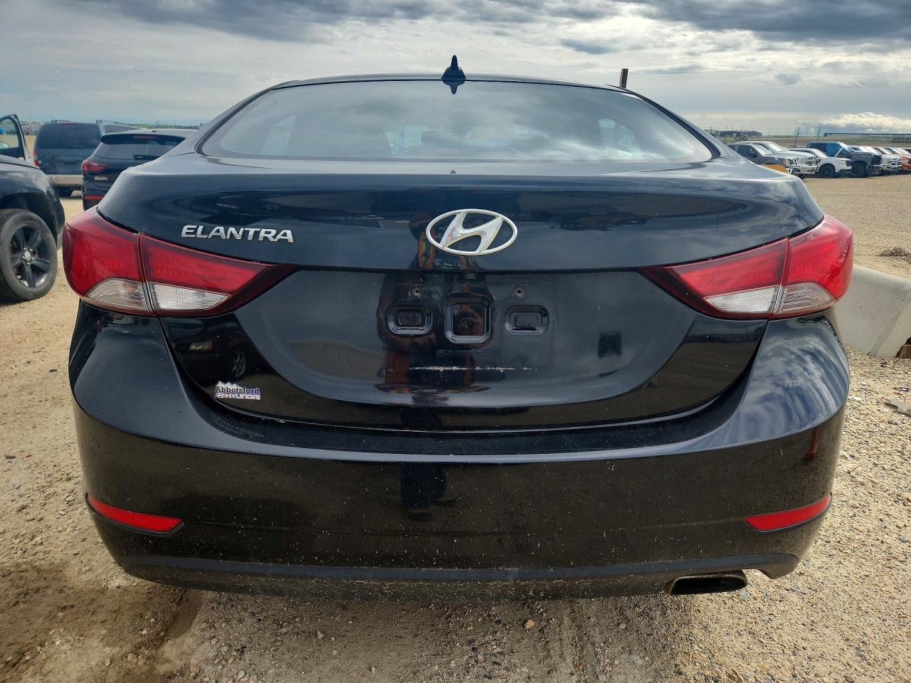 2016 HYUNDAI ELANTRA
