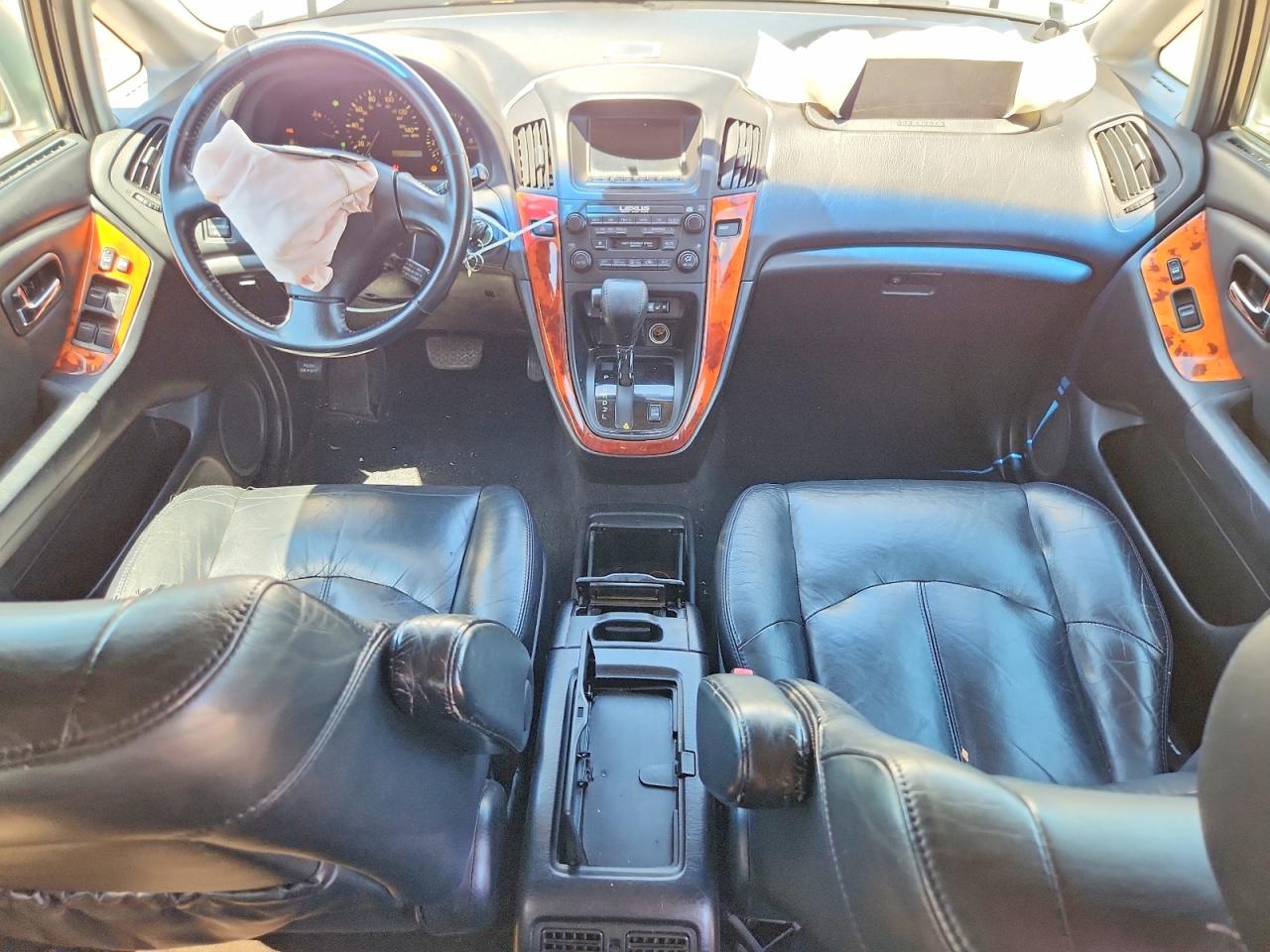 2001 LEXUS RX300