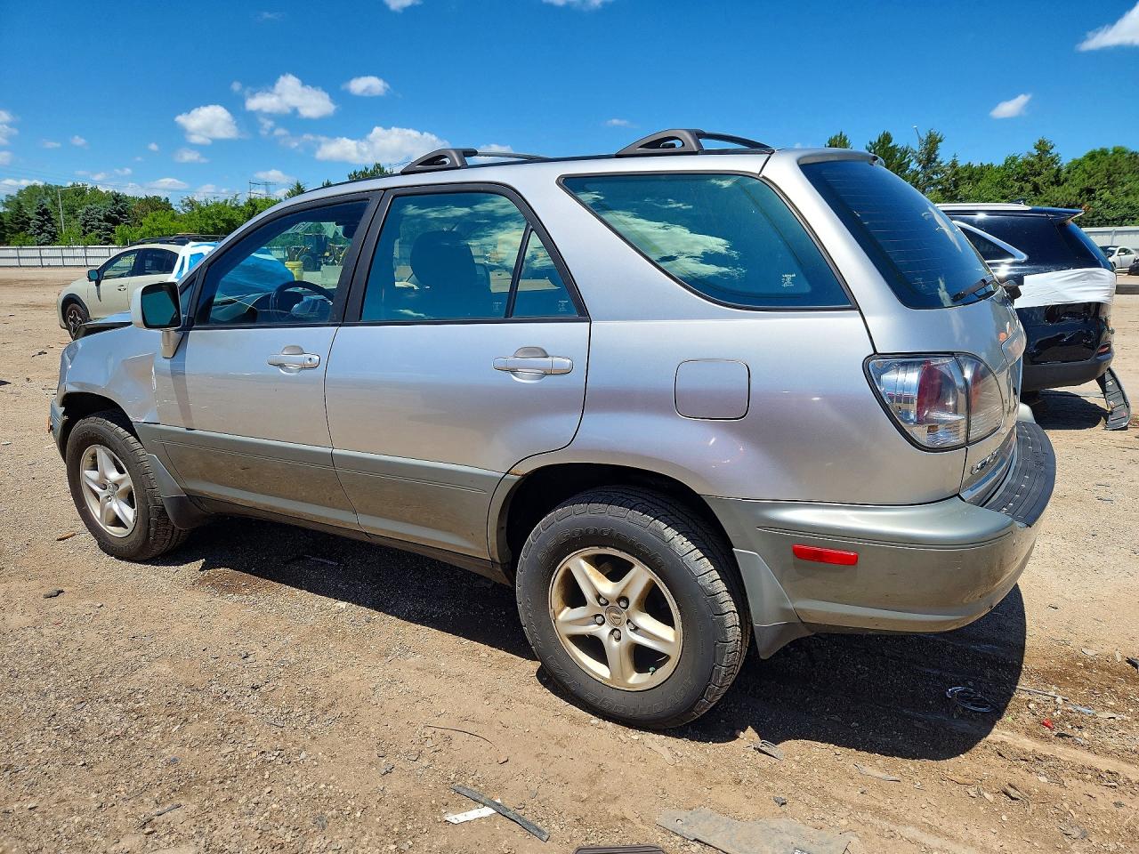 2001 LEXUS RX300