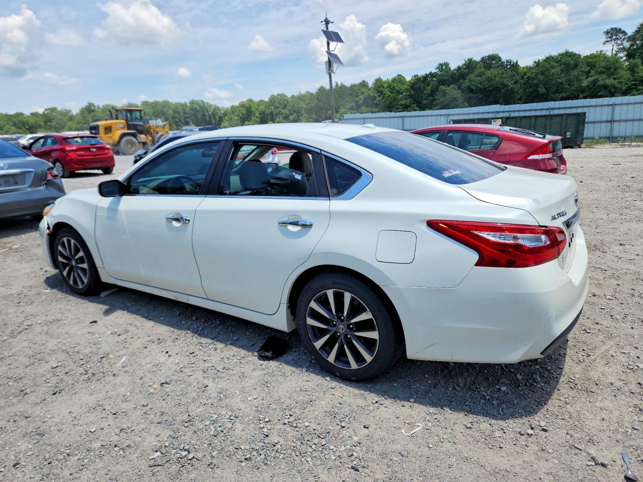 2017 NISSAN ALTIMA