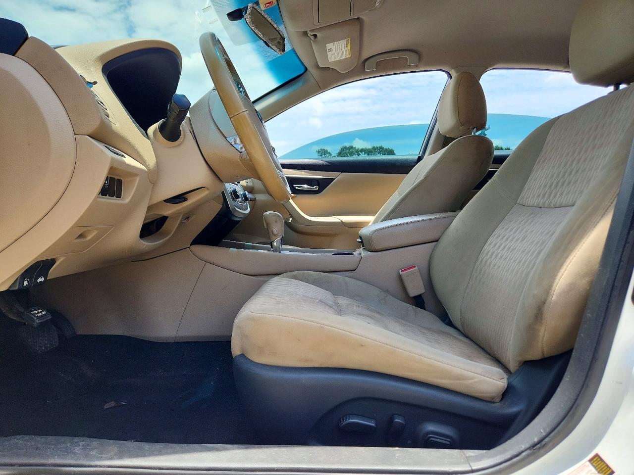 2017 NISSAN ALTIMA