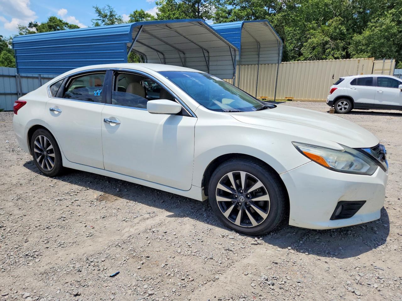 2017 NISSAN ALTIMA