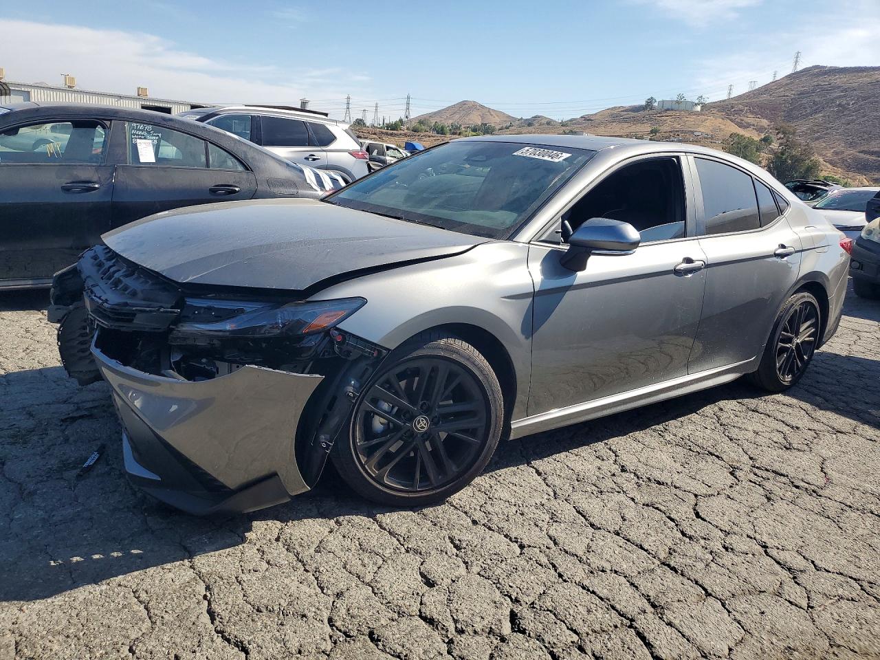 2026 TOYOTA CAMRY