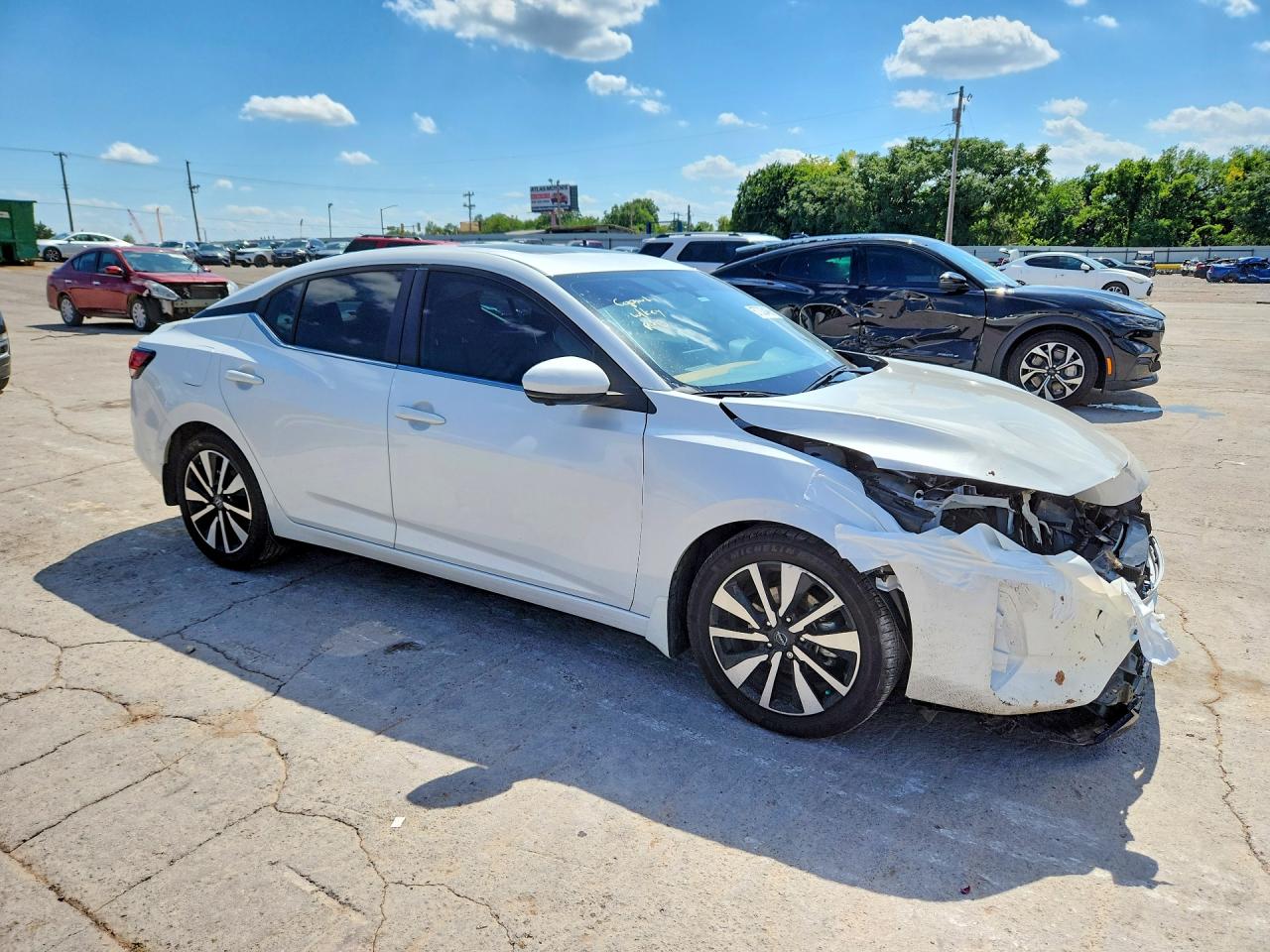 2025 NISSAN SENTRA