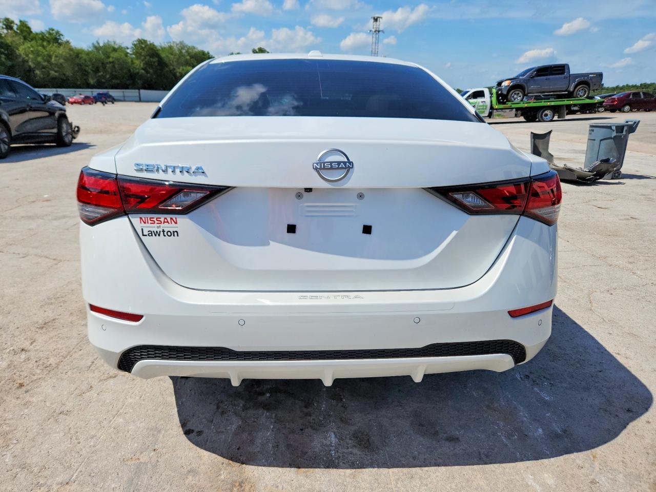 2025 NISSAN SENTRA