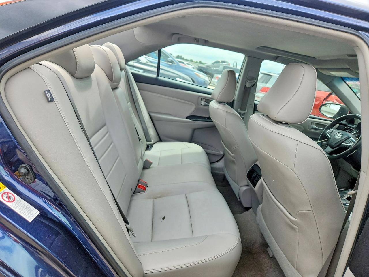 2017 TOYOTA CAMRY